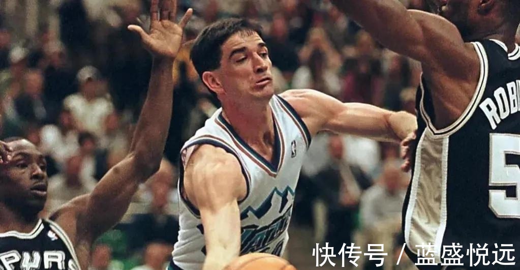 球员|美媒列出了效力NBA10个赛季以上，却从未缺席过季后赛的19名球员！