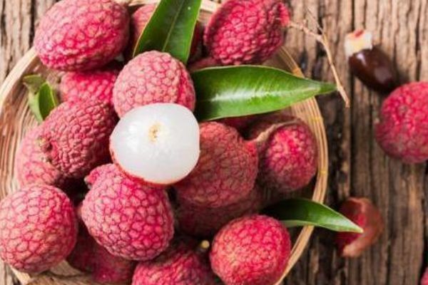 花青素|子宫健康了皮肤才会好,多吃4种食物,比什么面膜都管用