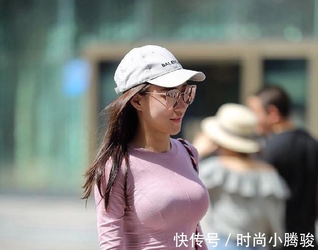 健身女神长得甜美,热爱锻炼,拥有性感身材!