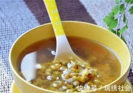 健康|绿豆和它一起煮，不咳嗽了，皮肤光滑细腻，子宫变得越来越健康