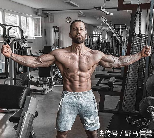 体脂率|他健身12年,从未使用任何补剂,肌肉状态堪比健美运动员