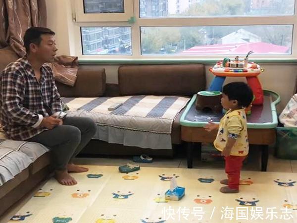 女儿|爸爸地位太低,和女儿“顶嘴”摊上事,网友小棉袄是黑心棉的啊