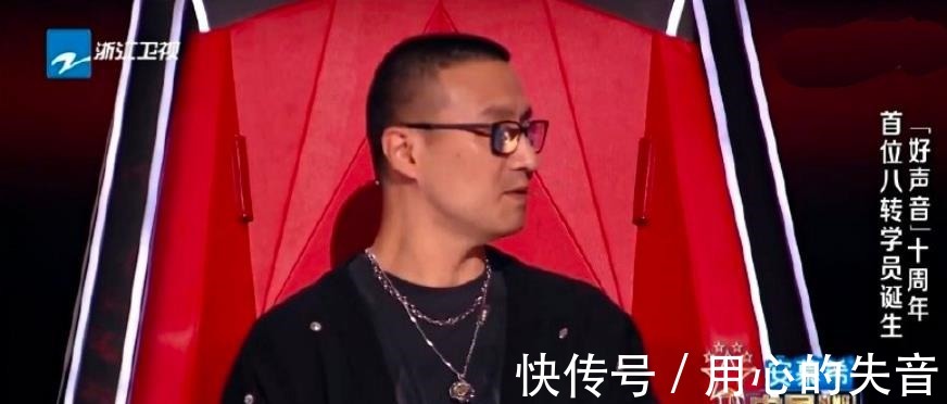 好聲音學(xué)員依加加盟華納音樂，想到了他的導(dǎo)師汪峰