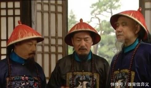 状元|上联“水本无愁,因风皱面”,一少年随口对出下联,后高中状元!