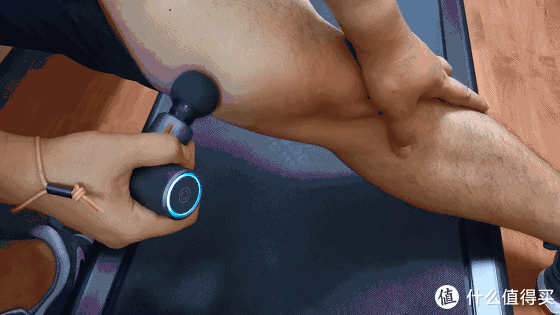 按摩师|小米有品众筹YUNMAI按摩筋膜枪 CC：智能无级变速，比按摩师更懂你