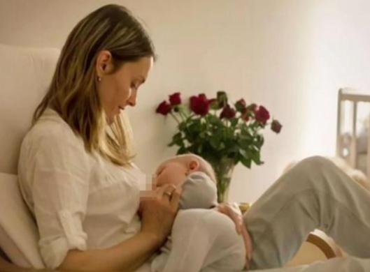 婴儿|孩子在三岁之前,这几种辅食不可以吃,不仅没营养,还影响发育