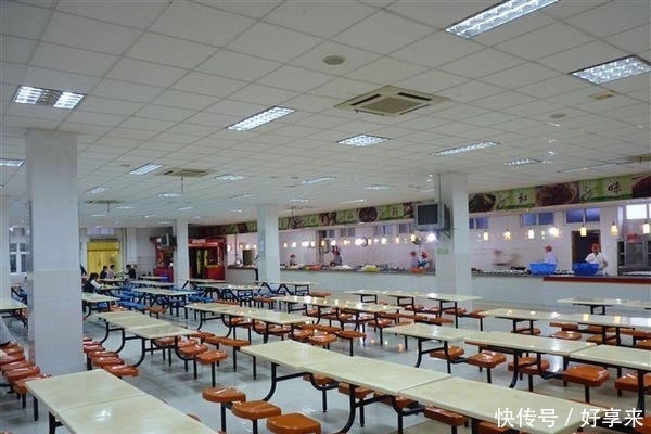 管用|大学的生存秘籍,七招让食堂阿姨多打点饭菜!招招管用