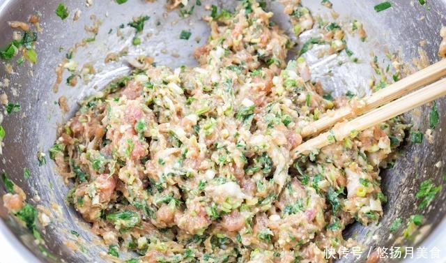 冬至吃饺子|拌饺子馅窍门,让饺子馅鲜香多汁,比饭店的好吃一万倍