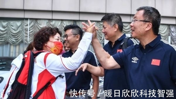 帆船|剛到東京！中國奧運(yùn)代表團(tuán)就發(fā)現(xiàn)防疫漏洞，日本網(wǎng)友都看不下去了