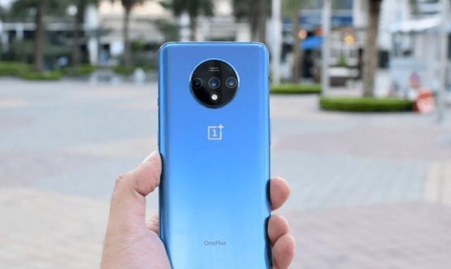 手机|公认耗电最快的四款手机,我劝游戏党们千万别入坑