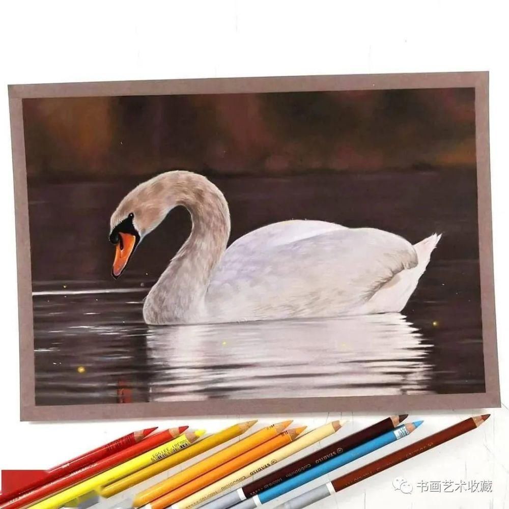  美女|一匹马画了16年！美女学渣逆袭成功，坚持下来很酷！