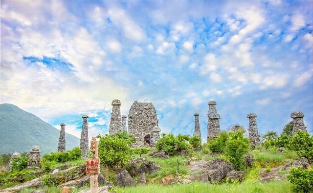 五一假期重庆旅游再升温(重庆元旦一日游)(图3) 叠石花谷,重庆旅游新晋网红打卡地,没有