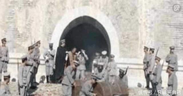 清东陵|孙殿英盗慈禧墓发现一贴身物, 士兵嫌太脏扔了, 几十年后竟成国宝!