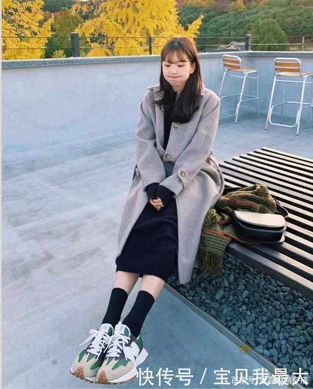 大衣+运动鞋,大衣+短靴,冬季这么穿气质又好看