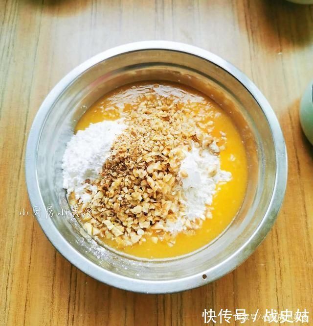 低筋面粉|给老妈做小时候爱吃的零食，咸香酥脆，尝一块不够，还得再来两块