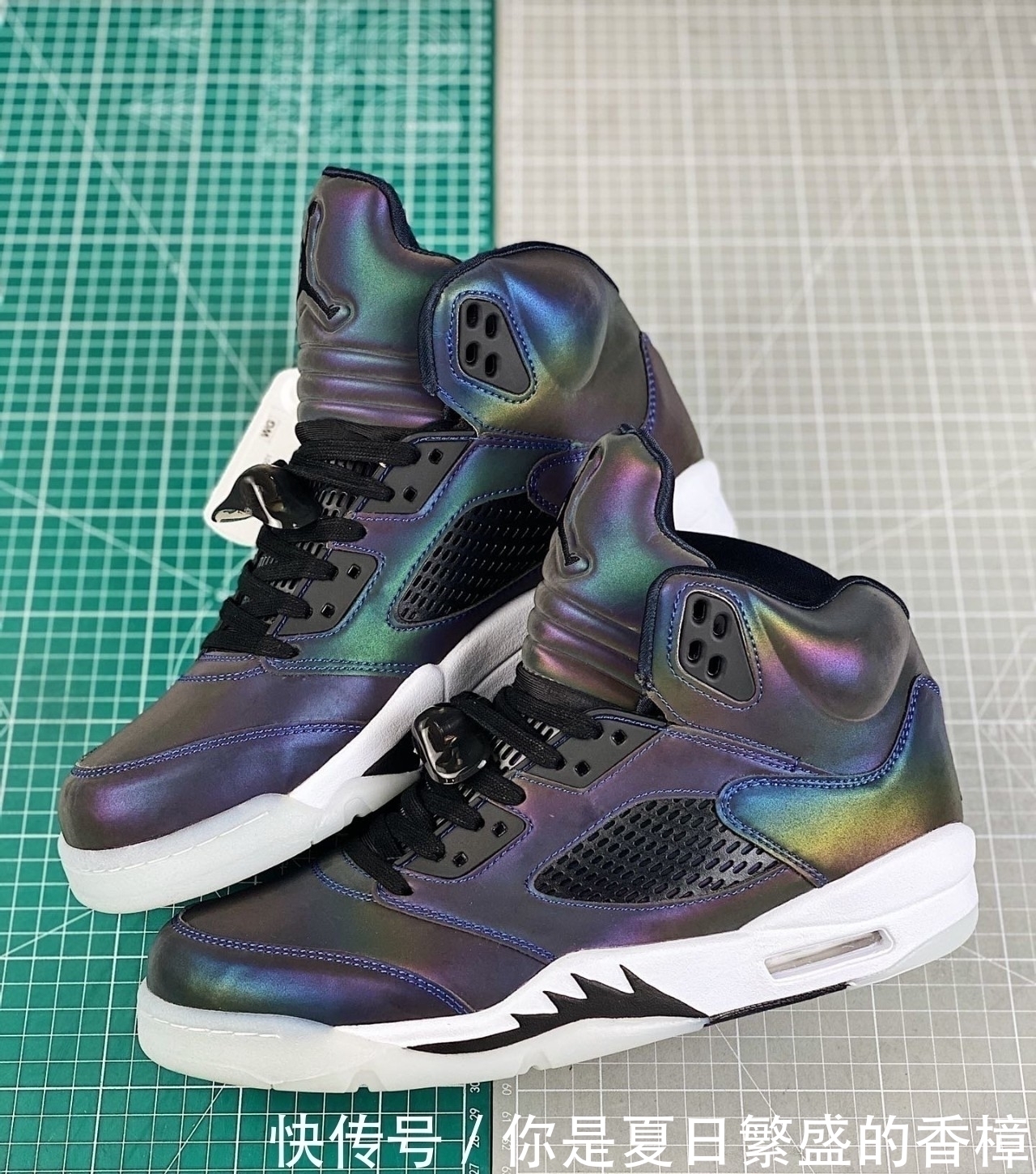 变色龙|白天普普通通,晚上惊艳四座AirJordan5反光变色龙开箱测评