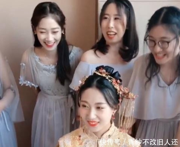 物件|奇闻:朴素新娘火了,看到身上一个物件,网友:这才是巨富