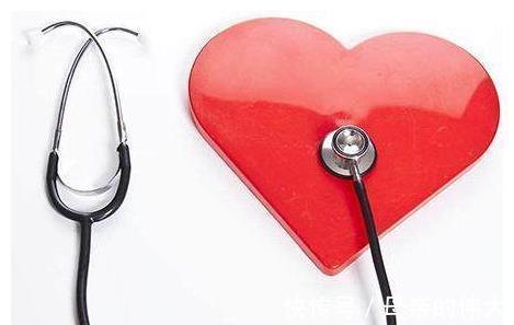 胃黏膜|夏季女人想减肥，尽量多吃这2种“刮油食物”，体重悄悄降下来！