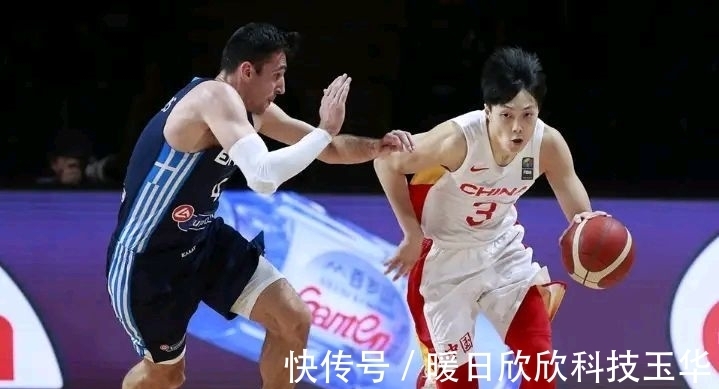 胡明轩|加入雄鹿队?不论怎样,胡明轩未来可期