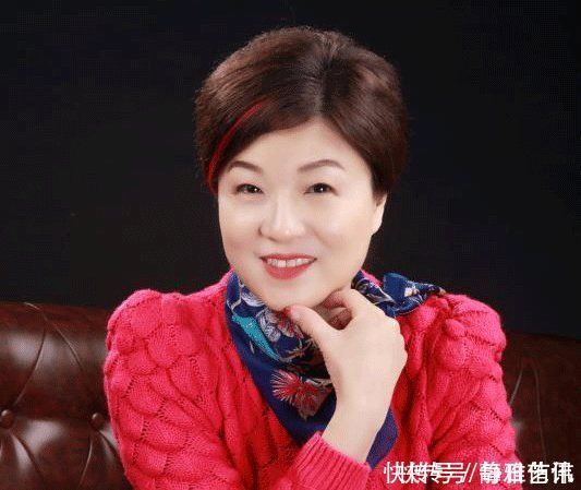 被誉为“女启功”的韩宁宁并非启功弟子