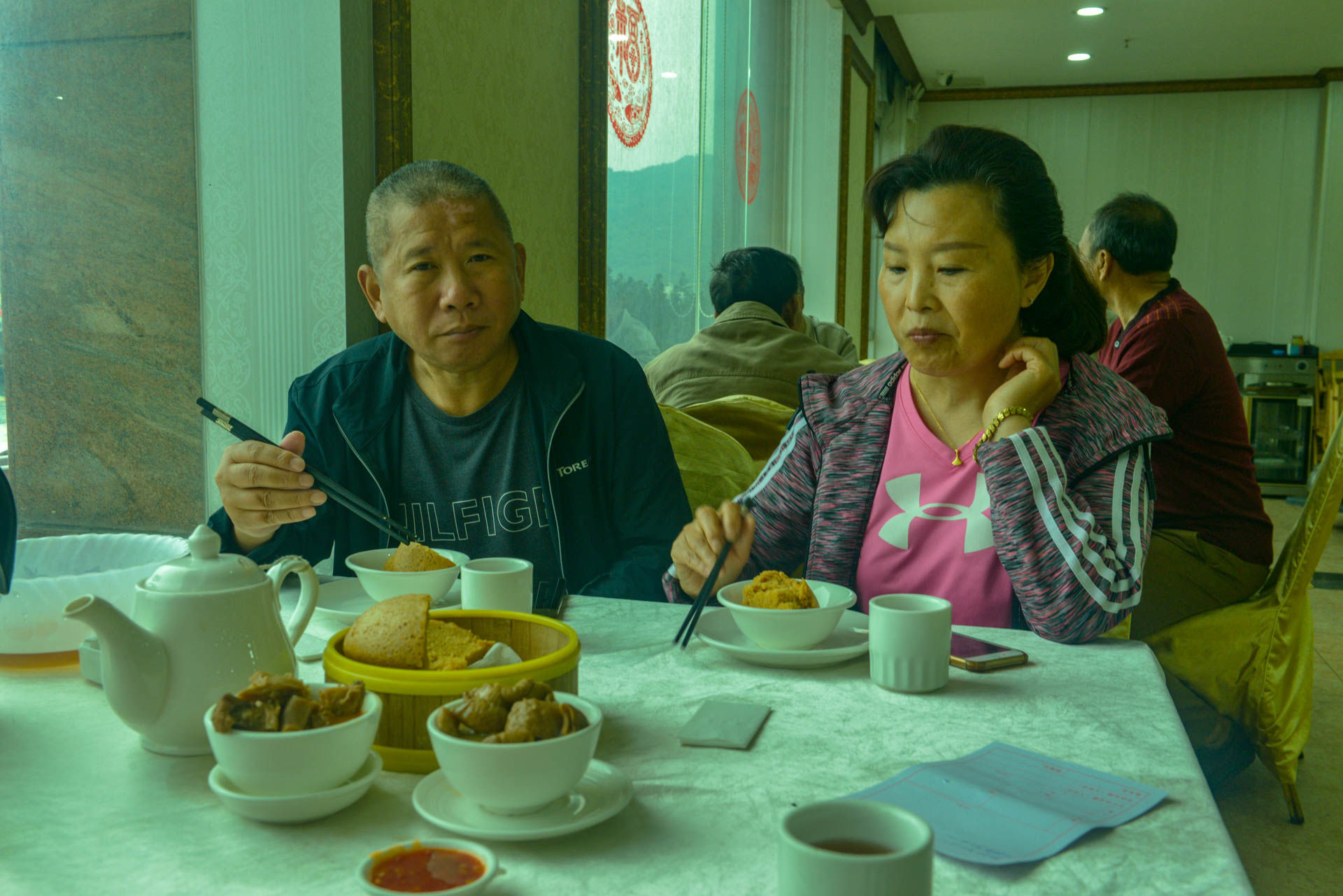 中年|温暖的旅行 自驾第十八季 喝早茶 买海鲜