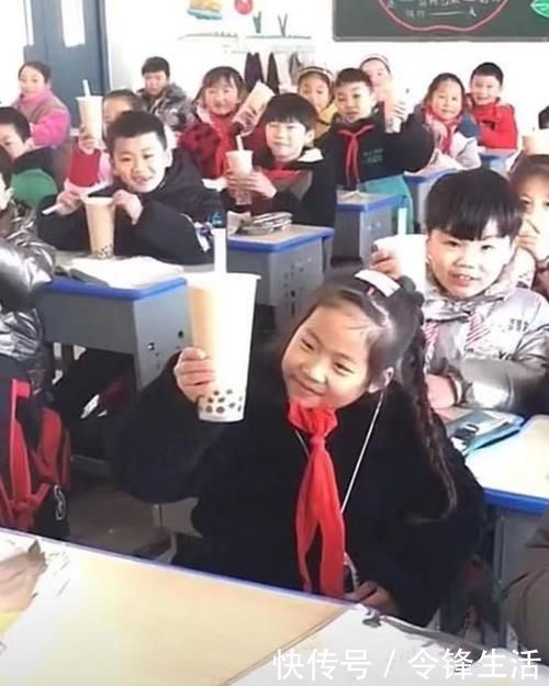 班级|零下10度,家长好心给孩子所在班级送奶茶,却遭人“嫌弃”