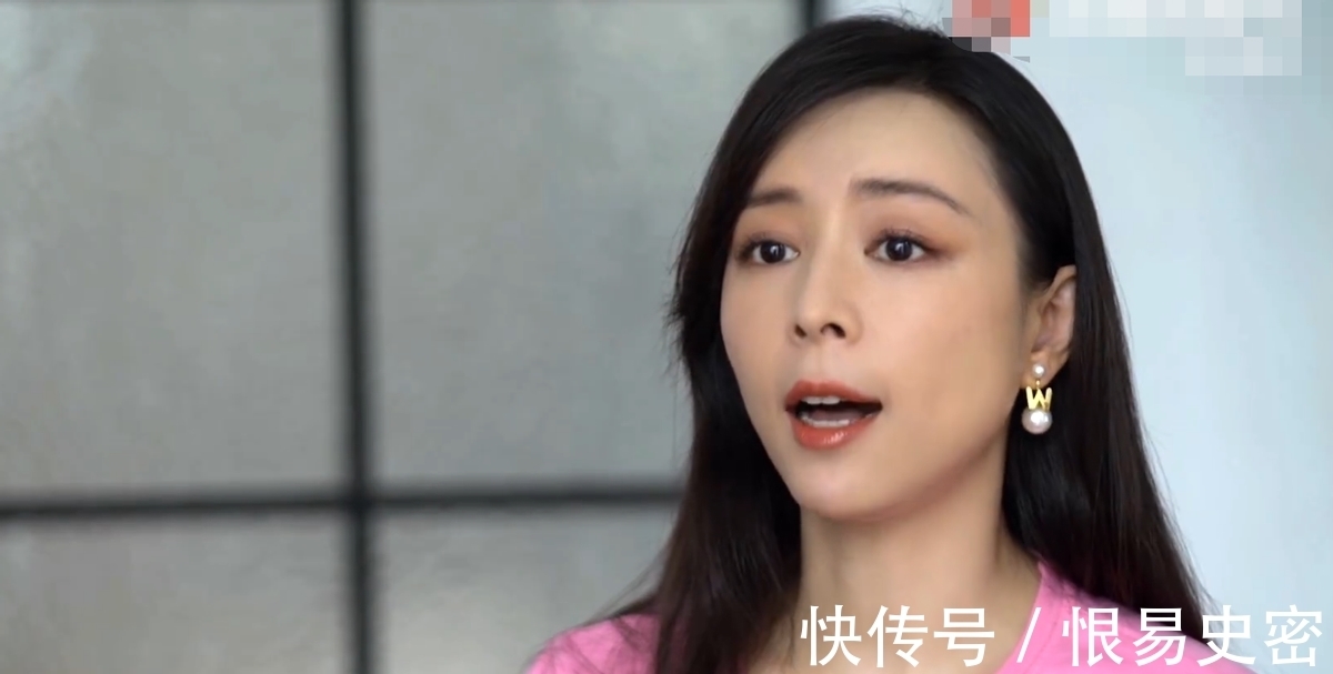 41歲張靜初倡導(dǎo)吃素被嘲,自曝二十年不吃牛肉,吃葷舊照被扒出