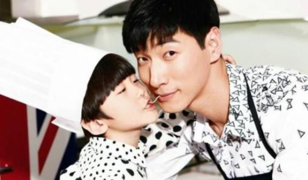 頒獎典禮|張亮的毀滅史:從“好爸爸”到“無人問津”,他哪步走錯了?