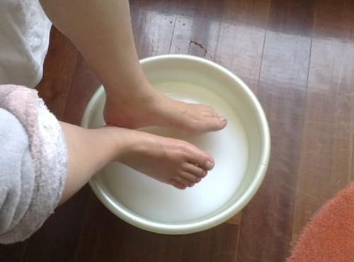 脚背|女人老不老，寿命长不长，看脚就知晓？你的脚有这3个特征吗？