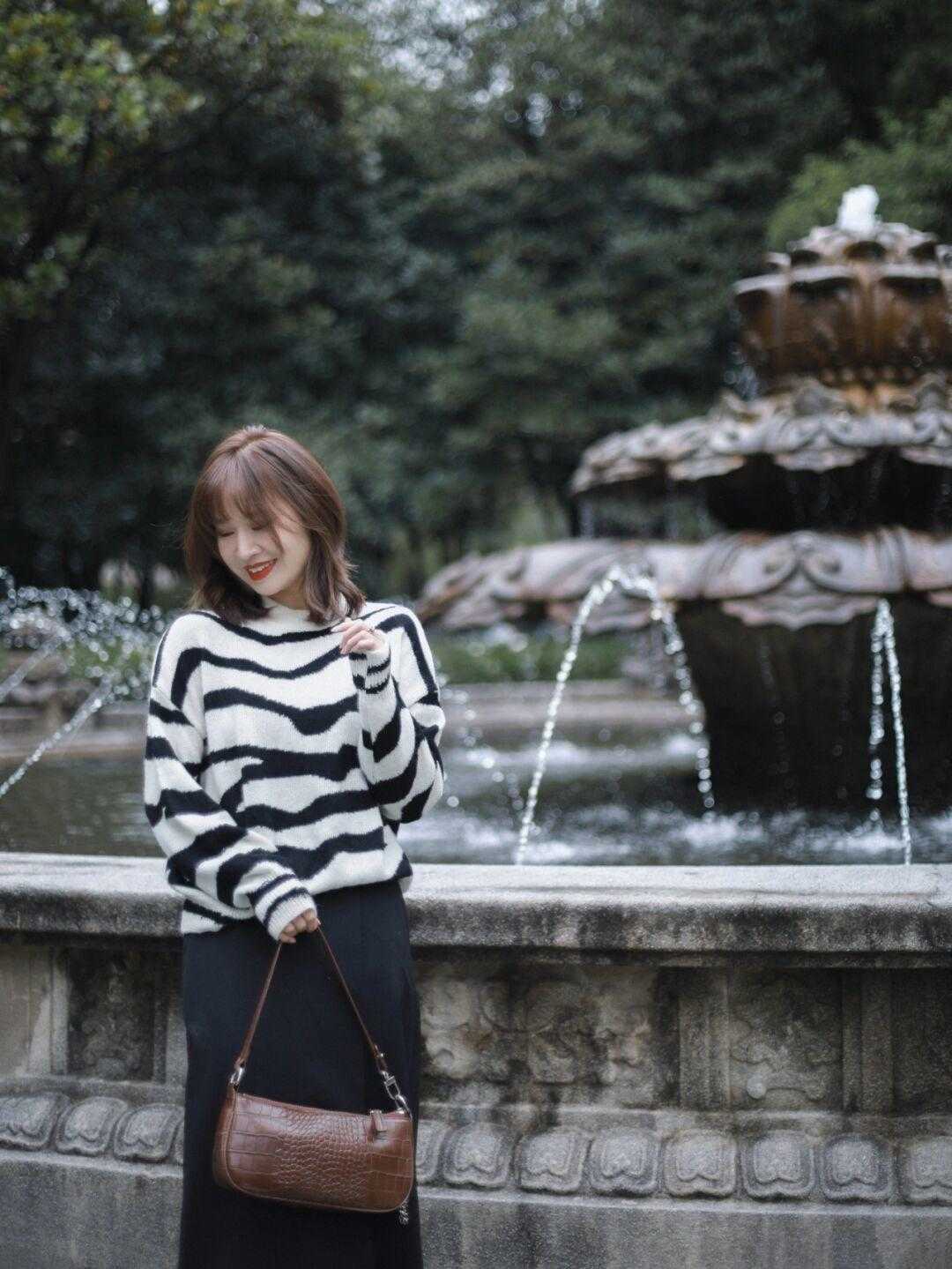 很难看 秋冬的半裙怎么穿?这些搭配方式高级优雅又好看,让你气质翻倍