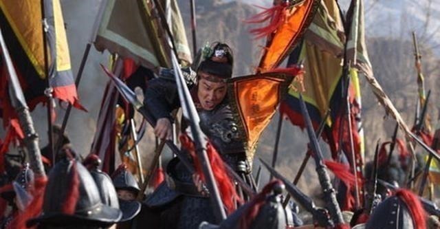 水浒&水浒这位好汉排名前十五,马上功夫无人能敌,但性格冲动下场悲惨!