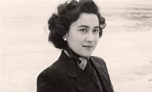 有何|亲妹妹的反戈一击,揭露何鸿燊商业帝国真相,二人之间有何恩怨?