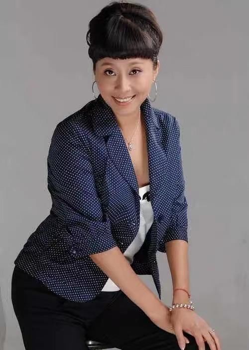 老师·好|《老师好》演员现状：吴京大火，田雨爆红，有人却5登春晚仍不红