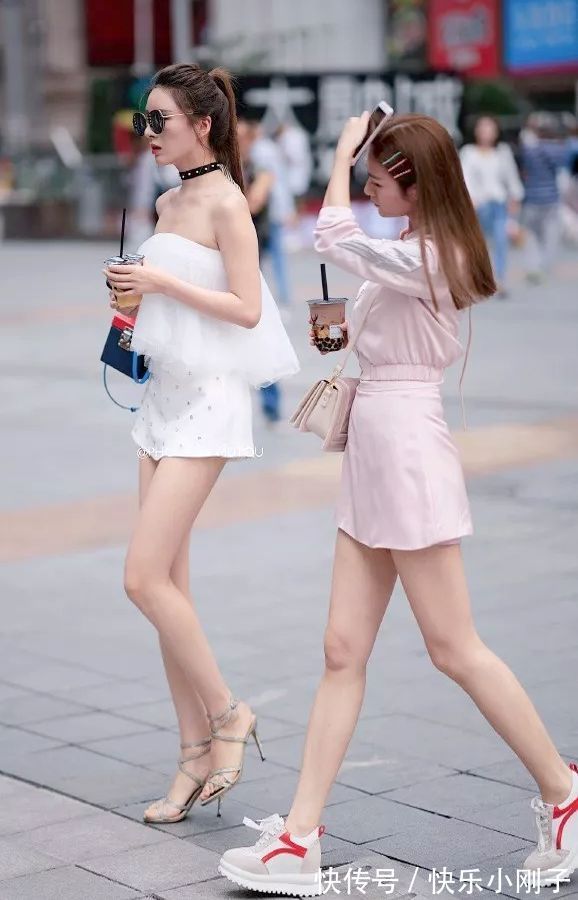 包臀裙 高跟鞋时尚搭配,凸显女性时尚气质