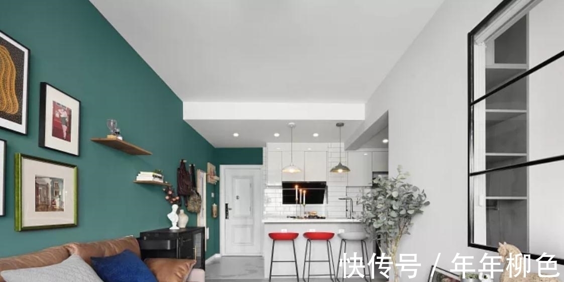 全屋|小户型别再瞎装!如今流行“不买”餐桌,隔墙改玻璃隔断,太实用