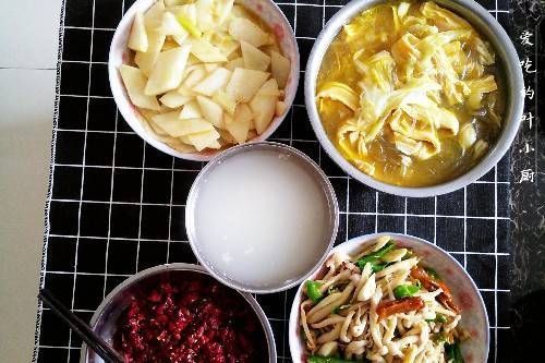 全家人素食晚餐,四菜一汤,美味健康,全家人都吃饱了