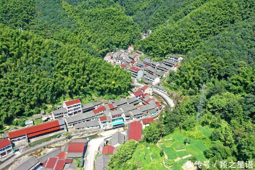 美丽中国-355-：石门奇观，虹龙双瀑