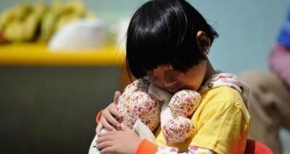 孩子|16岁男孩写字宛如印刷体,获700w网友点赞,父母却说孩子有病