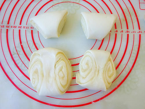 想吃酥饼不用烤，平底锅半小时就搞定，一碰就掉渣，我的最爱！