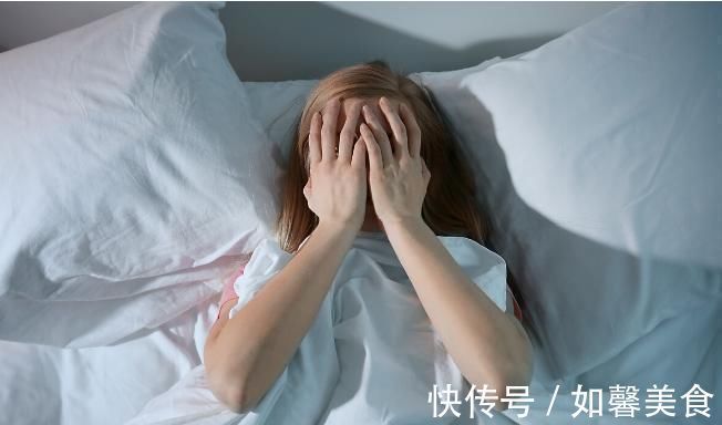 肝脏|半夜三四点，总自然醒？中医：身上这个器官“闹脾气”了，早调理