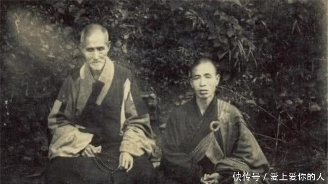 皇帝拿屠城逼迫高僧吃肉,高僧含泪吃完说10字,成经典名言流传至今