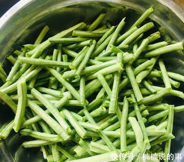 干煸豇豆,干香下饭,比肉菜还受欢迎!