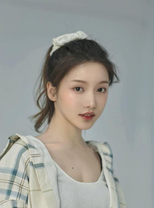 受伤|姜贞羽受伤停止节目录制,酒店中抱着刘些宁奔溃大哭我跳不起来了