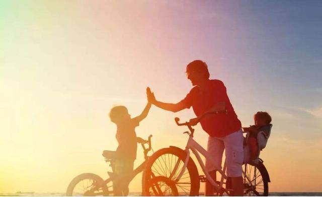 “太難了，我不學”當孩子說出這些話，家長該讓孩子“堅持”嗎