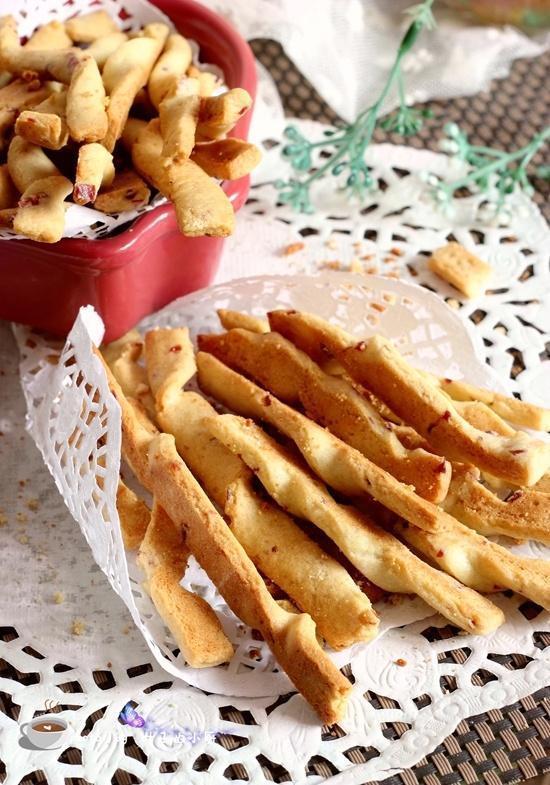 此配方做过几十次了,零失败,又酥又脆,比蛋糕好吃十倍!