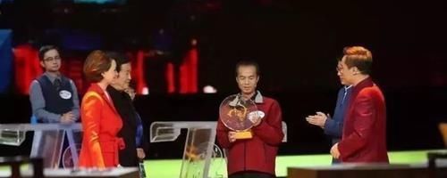 救命|中国外卖VS国外外卖,外国人中国外卖能救命,堪称世界第九大奇迹