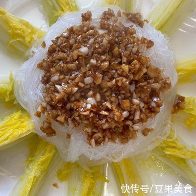 好吃不胖的蒜蓉粉丝娃娃菜鲜香味美??