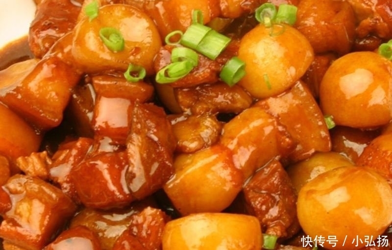 吃起来|教你土豆烧肉的家常做法,简单方便,又解馋,孩子隔三差五吵着要