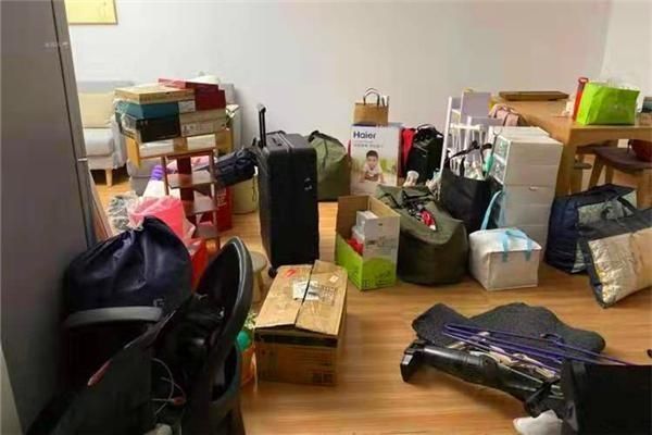 不管多穷,搬新家“这3样”东西都不能带,不是迷信,但是有讲究