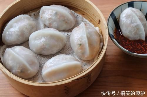 比包子馒头还好吃，外皮有嚼劲，馅料满满，一次吃3个都不过瘾！